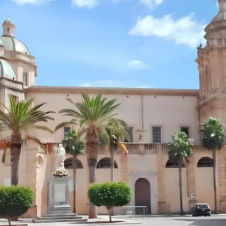 Apartment Charming In 80 M² Parking Included *